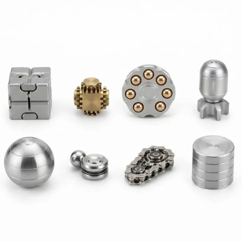 Set da 8 - Collezione di Fidget e Giochi Cinetici Metallici da Scrivania